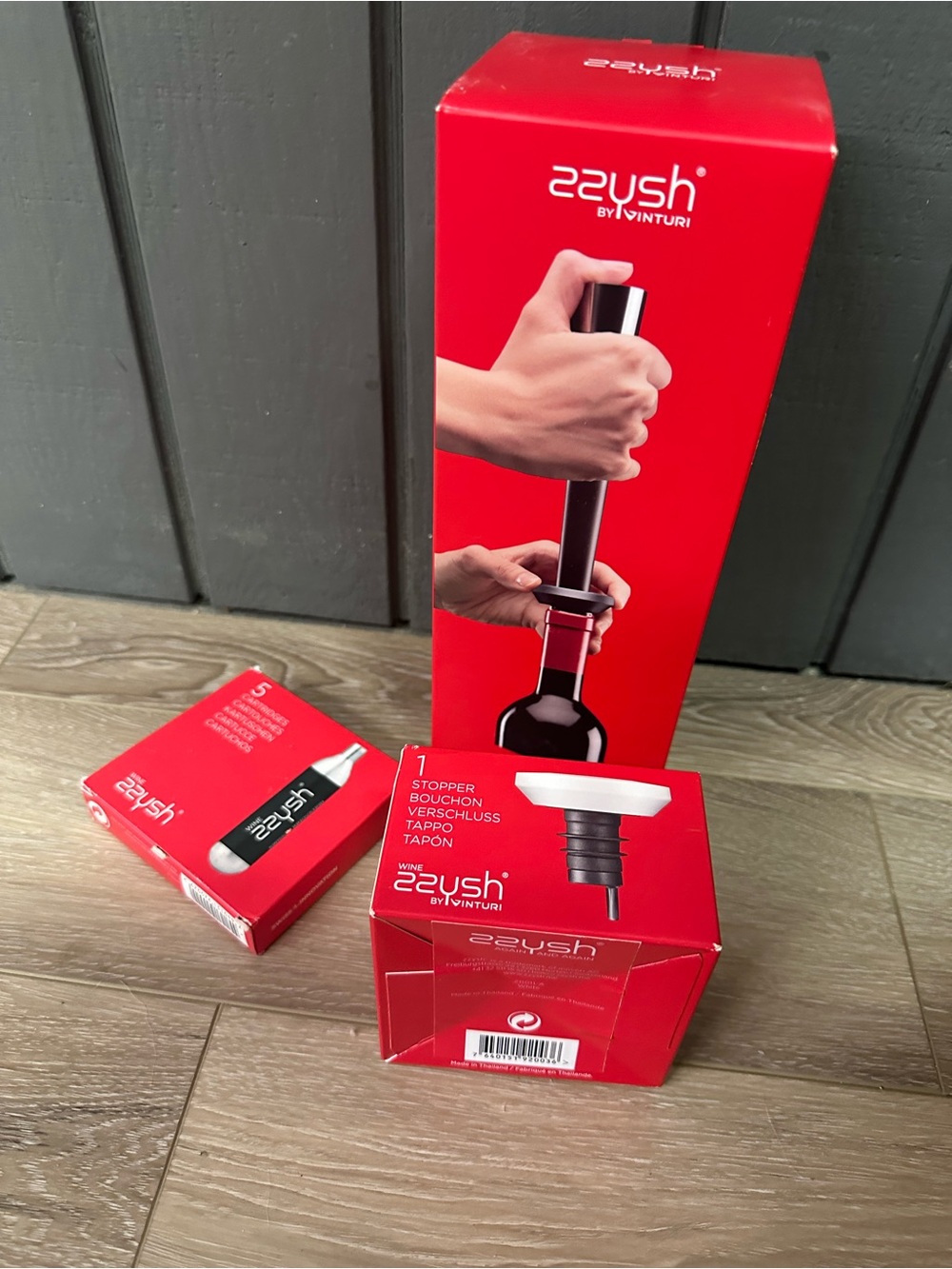 Zzysh by Vinturi Wine Preserver & Stopper Set